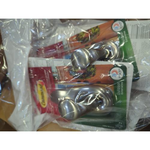 3M Command 1.62 in. L Brushed Nickel Metal Large Hook 5 lb. cap. 4 pk