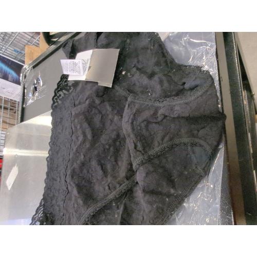 Size Large hanky panky Women's Daily Lace Plus Boyshort Panty