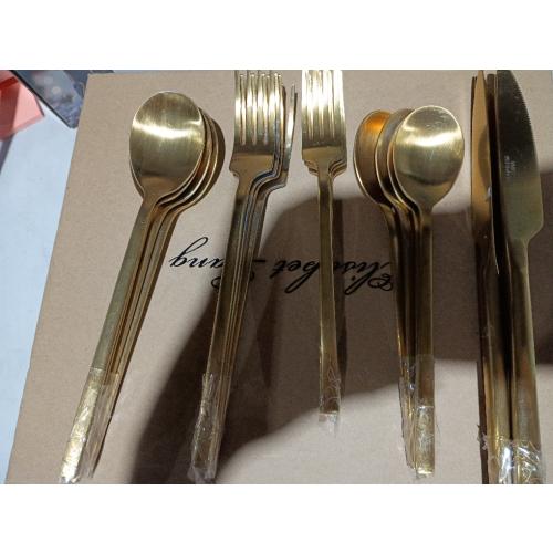 20 Piece Flatware Set, 20 Pieces Golden Silverware Set, Golden Cutlery Set, Service for 4 (shiny Gold)