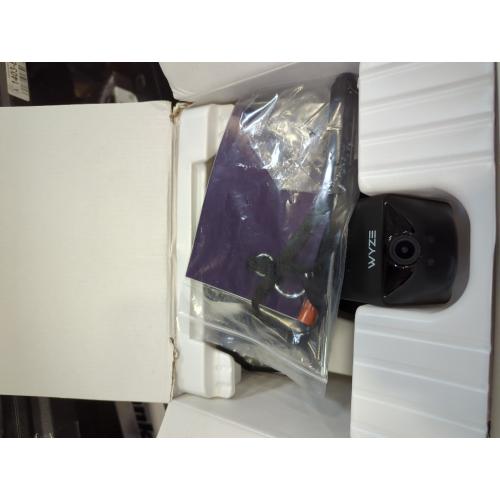 Wired Outdoor Wi-Fi Floodlight Pro Home Security Camera with 2K resolution, App and Voice Control, Black