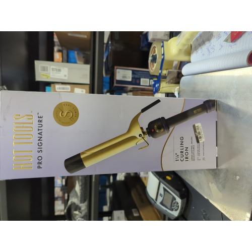 HOT TOOLS Pro Artist 24K Gold Extra Long Curling Iron/Wand | Long Lasting Defined Curls, (1-1/4 in)