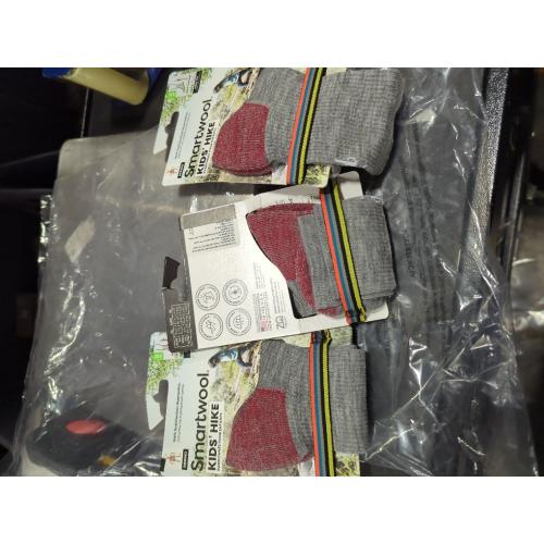 Size Medium Smartwool baby-boys Kids Hike Light Cushion Crew (Toddler/Little Kid/Big Kid) 3 pack