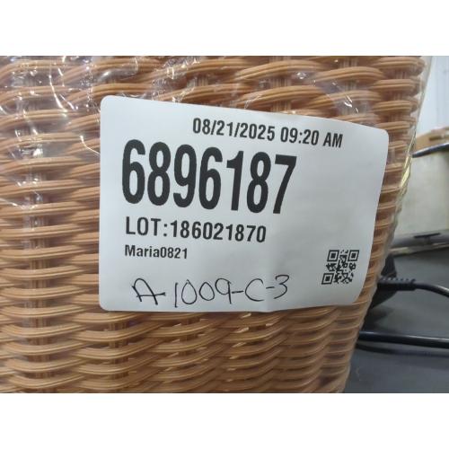 BESPORTBLE Woven Hanging Basket Natural Wicker Handed Storage Basket Organizer Wicker Hanging Storage Bins Seagrass Wall Basket Garden Plant Baskets for Home Wedding Decorations Crystal Display Shelf