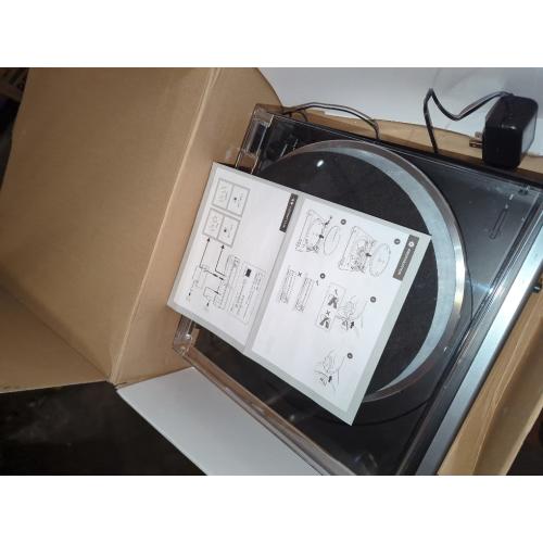 Fully Automatic Belt-Drive Turntable