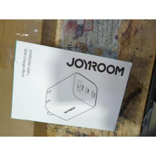 JOYROOM iPhone Charger Fast Charging, 3 Port 30W GaN USB C Charger Block, Portable Compact Type C Charging Block with Foldable Plug for iPhone17/16/15/14/13/12 Series, iPad, Galaxy and More