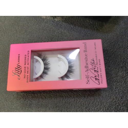 Lilly Lashes 3D Self Adhesive Eyelashes, No Lash Glue Needed, Body Heat Activated Press on Lashes, Reusable Self Adhesive Eyelashes Up to 5x, Easy to Apply & Remove (GoGetter)
