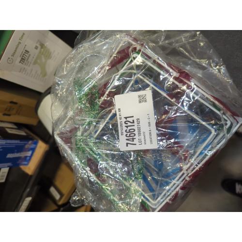 COLORFUL CANDY CANE Uieke Set of 3 Christmas Lighted Gift Boxes Christmas Decorations, 60 LED Lights Present Boxes Ornament with Red Green and Blue Stripe for Xmas Tree Indoor Yard Home Party Gift Box Decorations