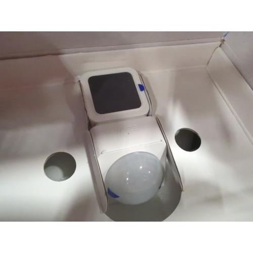 Wired Outdoor Wi-Fi Floodlight Home Security Camera