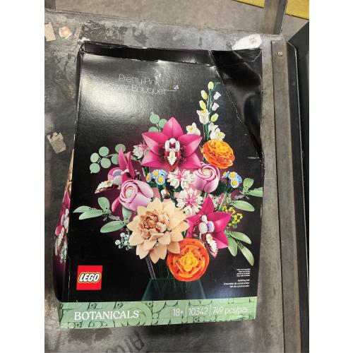 LEGO Botanicals Pretty Pink Flower Bouquet Building Kit Multi