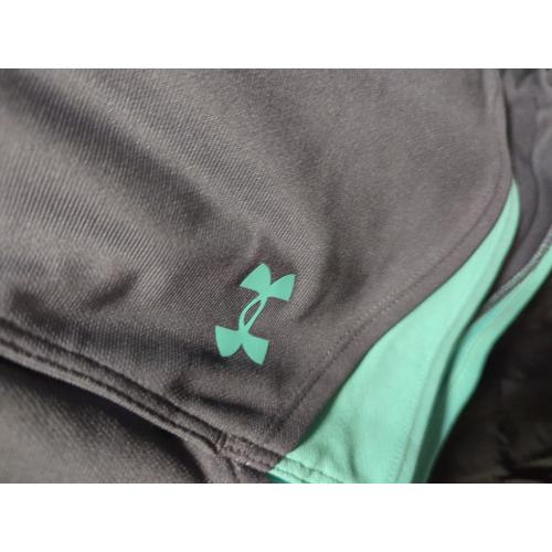 Size Small Under Armour Women's Play Up 3.0 Shorts