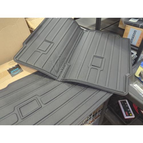 2nd row backrest mats 2 pcs compatible with 2018-2025 Volkswagen atlas 6&7 seats