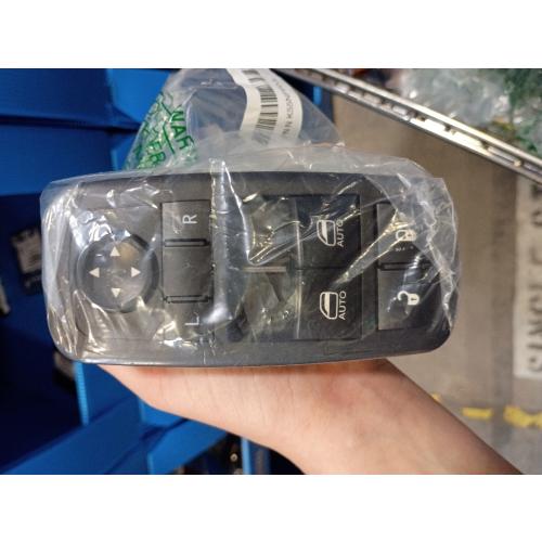 Car Window switches 68183752AB 68183752AC 68183752AD 68320752AA