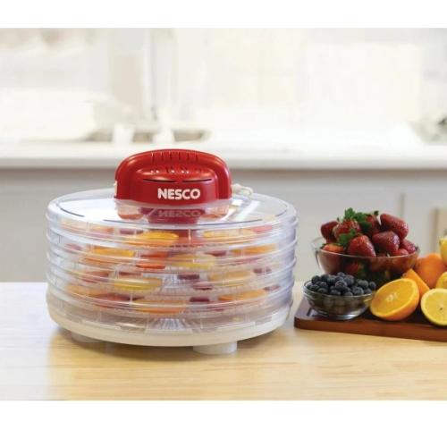 The NESCO Fixed Temperature Dehydrator with 4 BPA-free clear trays offers an efficient and straightforward food dehydration experience. Ideal for both beginners and seasoned food preservationists, this dehydrator features a detachable top-mounted powerhea