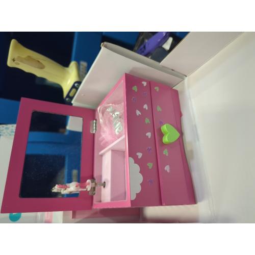 Pink Amitié Lane Unicorn Musical Jewelry Box for Girls - Unicorns Gifts For Girls - Music Box For 5 Year Old Birthday Gifts or Ages 6, 7, 8, Kids Jewelry Box, Unicorn Bedroom Decor For Little Girl (Pink)