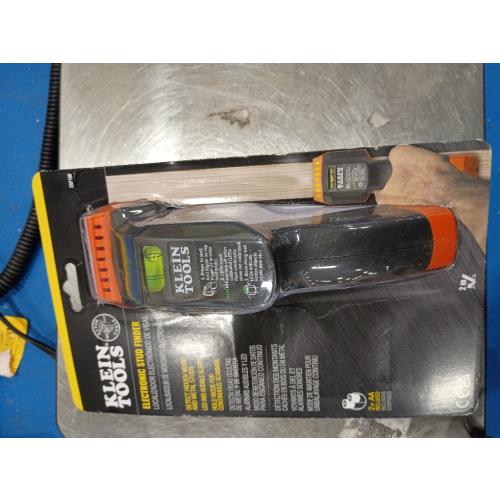 Klein Tools ESF100 Electronic Stud Finder and Wall Scanner with Bubble Level, for Wood and Metal Studs, Bright Green LEDs, Batteries Included