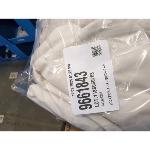 MADIZZ Pack of 2 Thick Plush Wool Throw Pillow Covers 18x18 Inch Cream Soft Neutral Decorative Throw Pillows Accent Boho Cushion Covers for Couch Sofa Bedroom Pillow Shell