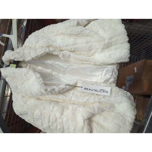 Size M BEAUTELICATE Faux Fur Shawl For Women Soft Fur Stole Wrap Shrug For Winter Wedding Event