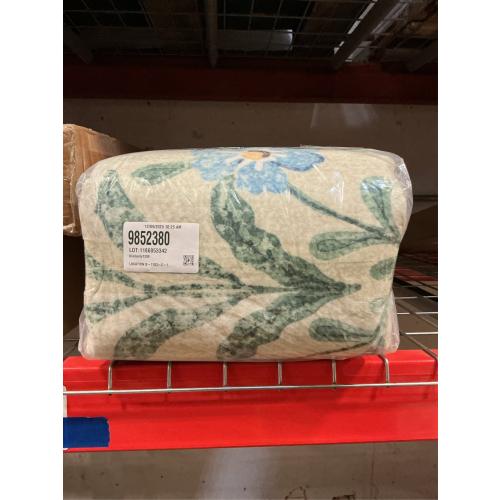 Wonnitar Boho Washable Rugs 8x10, Large Floral Rugs for Bedroom, 8 x 10 Soft Green Living Room Carpet, Non Slip Ultra-Thin Carpet for Kids Playroom Dorm Dining Room