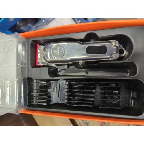 oneisall C6 Cat Clippers for Grooming, Low Noise Cat Grooming Kit, Cordless Dog Clippers Hair Trimmer, Red