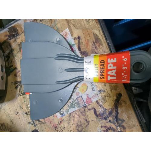 Anvil 1.5/3/6 in. Plastic Putty Knife Set (3 Pieces)