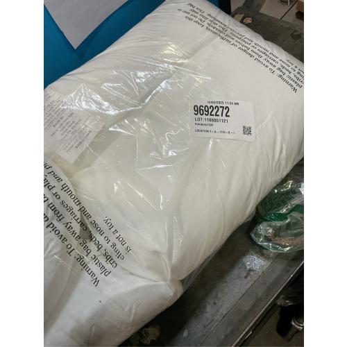 Utopia Bedding Throw Pillows Insert (Pack of 2, White) - 18 x 18 Inches Bed and Couch Pillows - Indoor Decorative Pillow