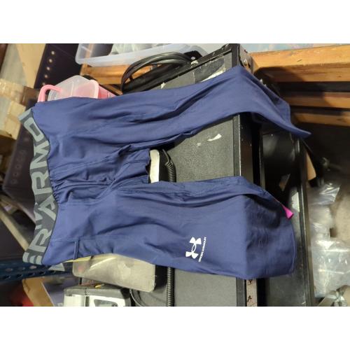 Size Large Under Armour Men's HeatGear Armour Leggings
