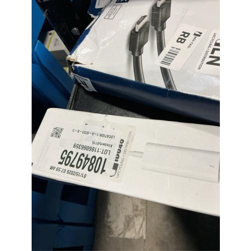 Apple Thunderbolt 3 (USB-C) to Thunderbolt 2 Adapter