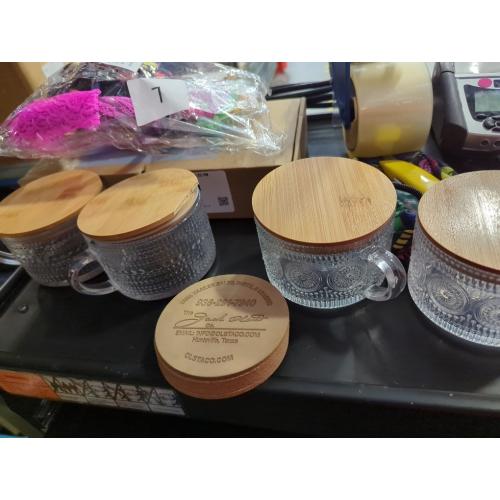 4pcs Set Vintage Coffee Mugs gifts for women, Overnight Oats Containers with Bamboo Lids ( No Spoons ) - 14oz Clear Embossed Glass Cups, Cute Coffee Bar Accessories, Iced Coffee Glasses