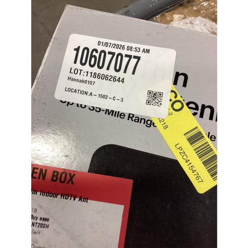 Best Buy Essentials™ - Thin Indoor HDTV Antenna - 35 Mile Range - Black/White