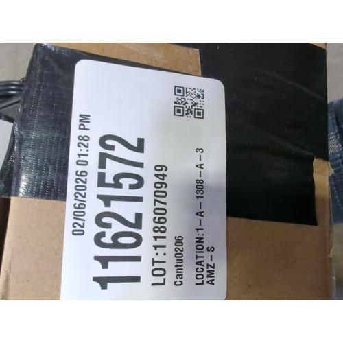 Lvydec Lighted Christmas Pine Garland Decoration, 9ft Realistic Cedar Cypress Garlands Christmas Greenery Garland with Lights for Holiday Mantel Fireplace Table Centerpiece (9ft)