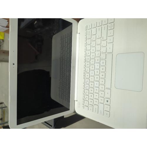 HP Stream - 14-ax022nr With Charger