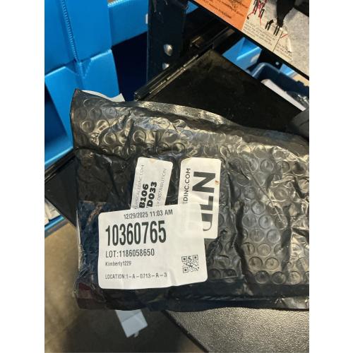 Xbox Wireless Controller – Daystrike Camo Special Edition for Xbox Series X|S, Xbox One, and Windows 10 Devices