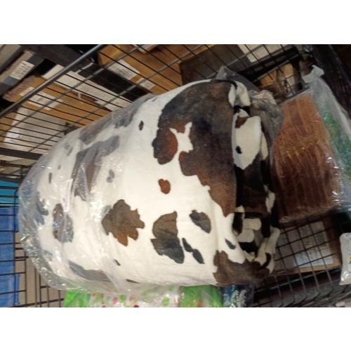 Cow Print Throw Blanket for Couch & Bed,Cute Luxury Plush Cozy Fuzzy Blanket , Super Soft Warm Lightweight Throw Blanket for Travel Camping, Brown