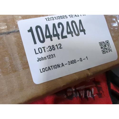 Pack of 12 Remiawy Driveway Markers 12 Pack, 48” Driveway Reflectors on Poles, High Visibility Snow Stakes with Double Sided Reflector, Reflective Fiberglass Rods for Snow Plowing, Garage Entrance, Parking Lot