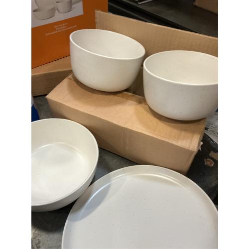 Our Table Landon 16-Piece Dinnerware Set in Sea Salt