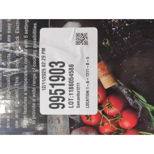 OVENTE 113 Sq. In. Black Electric Skillet with Nonstick Coating, Frying Pan with Tempered Glass Lid