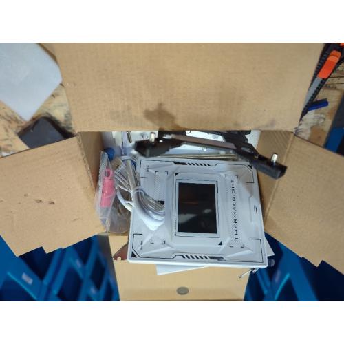 Thermalright Burst Assassin 120 Vision White CPU Cooler, 2.4inch IPS Display LCD Screen with 320x240 Resolution,Computer High Performance Radiator,for LGA1851/1700 and AM4/AM5,156mm High CPU Cooling