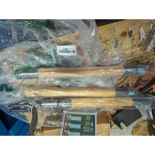 BellaJoyz Weed Puller, Stand Up Weed Puller Tool with Long Handle & 4-Claw Steel Head, 3-Sectioal Pole Design, Garden Hand Weeding Tool - Easily Remove Weeds Without Bending, Pulling,or Kneeling