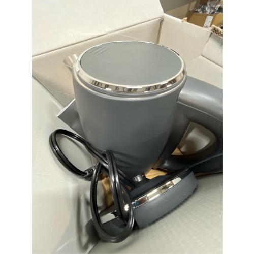 1.7 L Electric Kettle with Thin Chrome Trim Band - Painted Stainless Steel - Figmint™