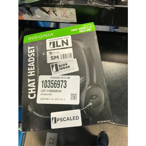 Insignia - Wired Chat Headset for Xbox Series X | S and Xbox One - Black/Green