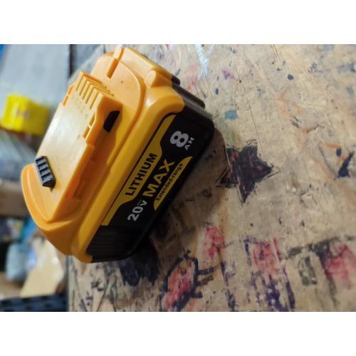 2PACK..,....DEWALT 20V MAX Lithium Ion Battery, 2 Ah and 4 Ah, , Fuel Gauge LED Charge Indicators (DCB324-4)