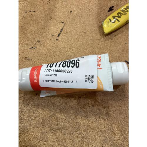 Lume Whole Body Women's Invisible Cream Tube Deodorant Clean Tangerine Scent - pack of 2