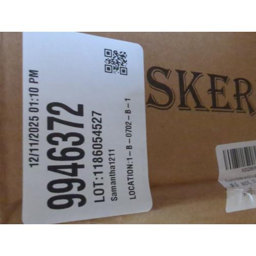 Outdoor Projector Screen with Stand 100 Inch: Portable Projection Screen for Outside Theater Home Backyard Movies