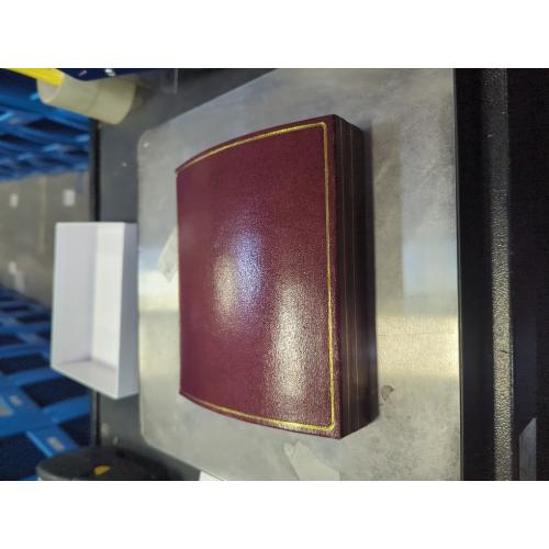 EHV Silver Plated Wedding Unity Coins with Decorative Display Case, Treasure Box, and Silver Platter, Classic Arras Ceremony Souvenirs, Beautiful Confirmation Gift Set (Virgen Busto)