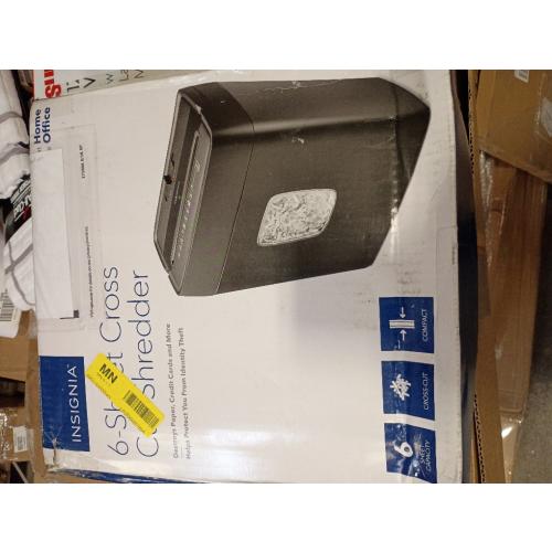 Insignia™ - 6-Sheet Crosscut Shredder - Black