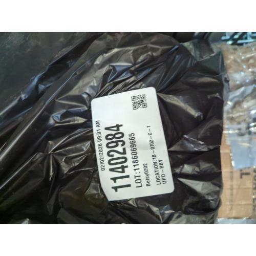 Frigidaire Counter top Portable, 26 lb per Day Nugget Ice Maker Machine (Red Stainless Steel)