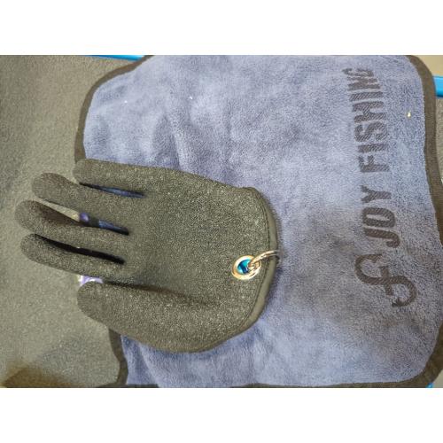 Professional Fishing Gloves,Catch Fish Gloves with Magnet Hooks, Anti-Slip Fishing Gloves Protects Hand (Black)