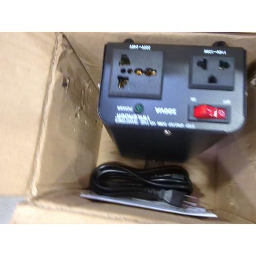 Yinleader 500W Voltage Transformer Power Converter(110V to 220V, 220V to 110V) Step Up/Down Converter 110/120 Volt - 220/240 Volt w/US Power Cord [300W Continuous Power]