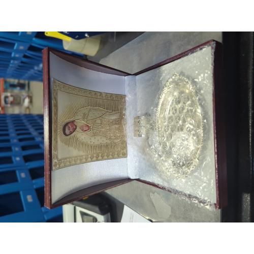 EHV Silver Plated Wedding Unity Coins with Decorative Display Case, Treasure Box, and Silver Platter, Classic Arras Ceremony Souvenirs, Beautiful Confirmation Gift Set (Virgen Busto)