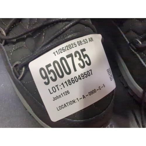 Size 8 Color Black BEARPAW Women's Leslie Snow Boot